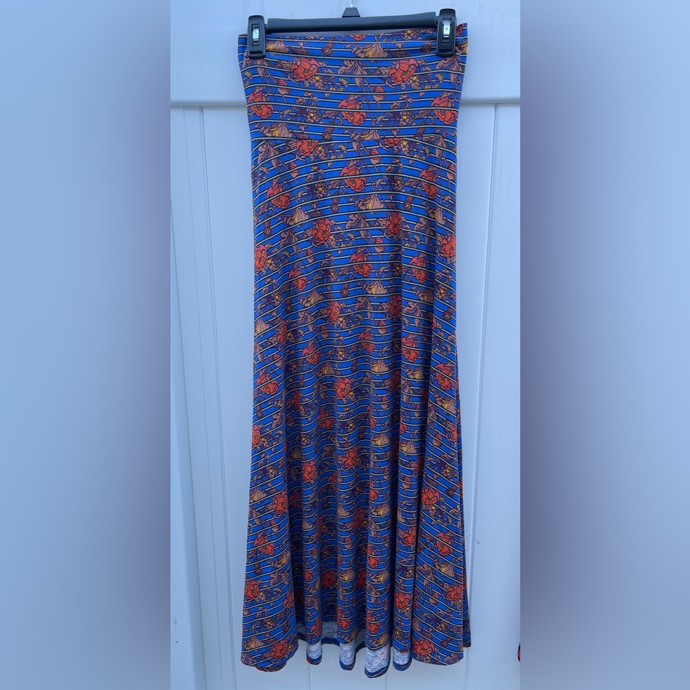 LuLaRoe Maxi Skirt beautifully fall print size XXS